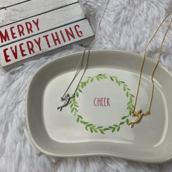 Swimming Mermaid Necklace Silver - Picture 4 of 4